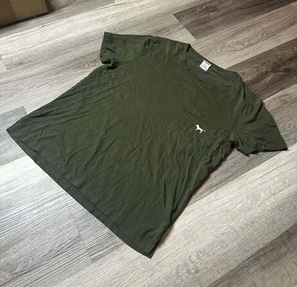 Victoria's Secret PINK Olive Green Leopard Print Graphic Pocket T-Shirt